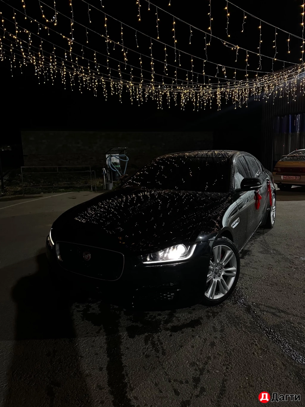 Jaguar XE, 2015 года