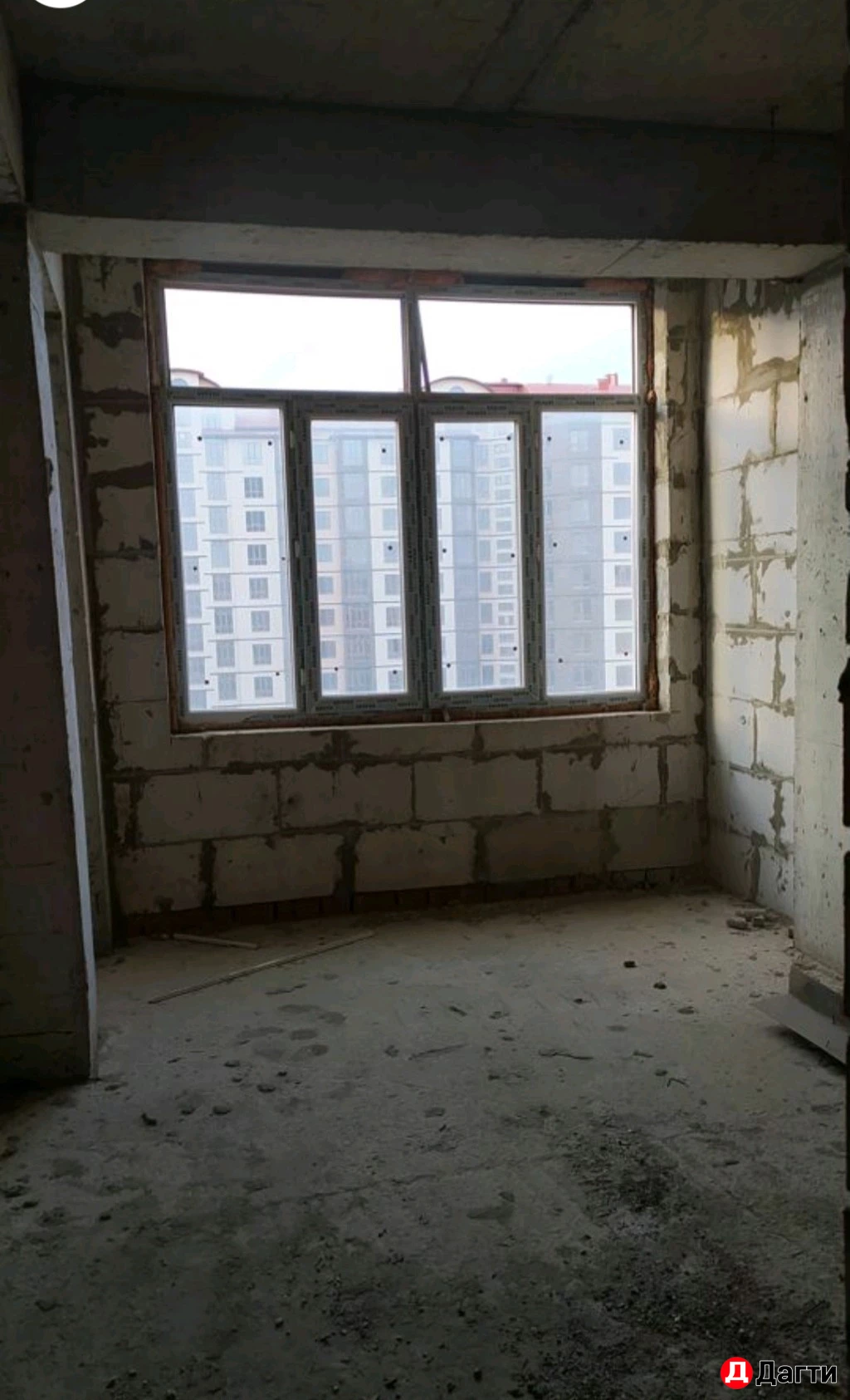 3-х комн.кв-ра, 95 м², г.Каспийск