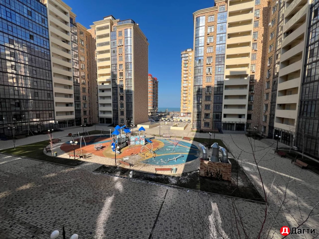 Квартира, 4 комнаты, 138 м², Собственник
