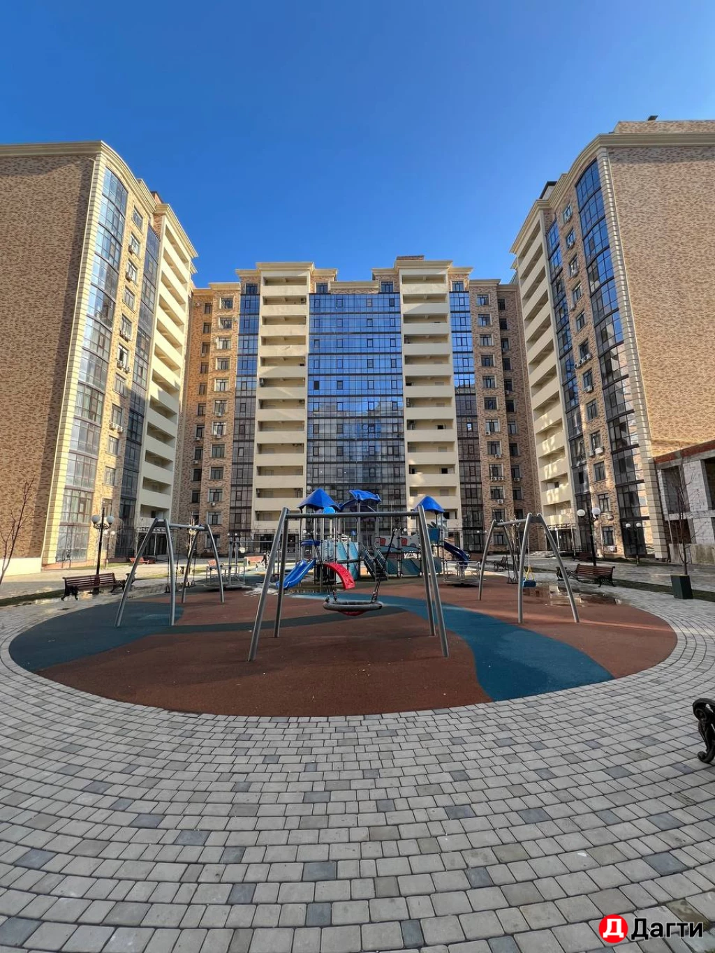 Квартира, 4 комнаты, 138 м², Собственник