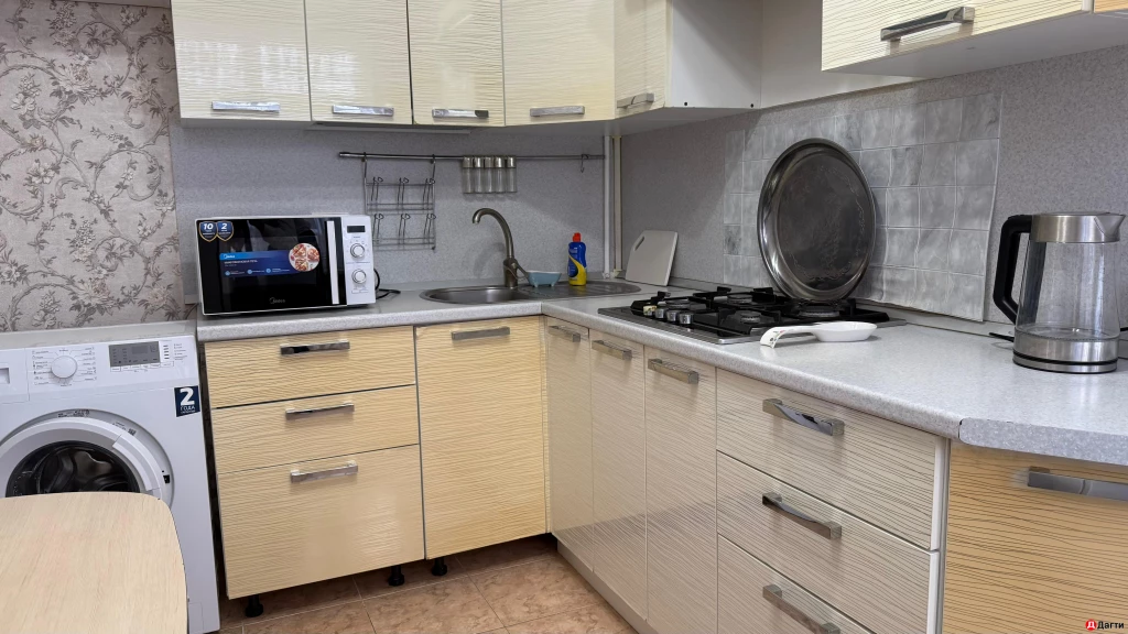 Квартира, 2 комнаты, 85 м², Собственник