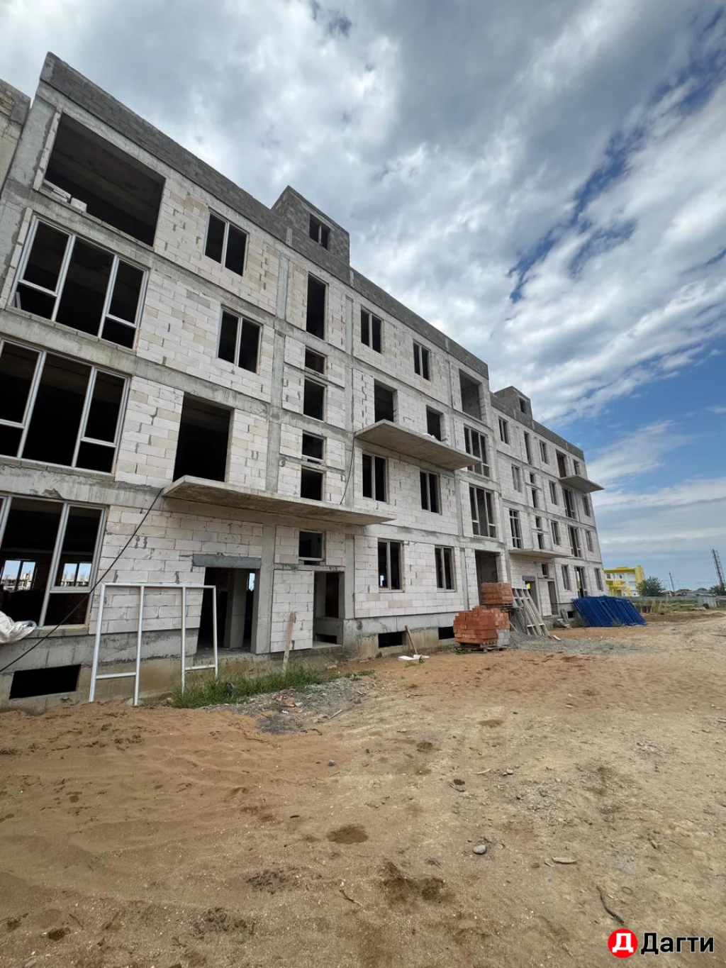 Квартира, 2 комнаты, 75.9 м², Застройщик