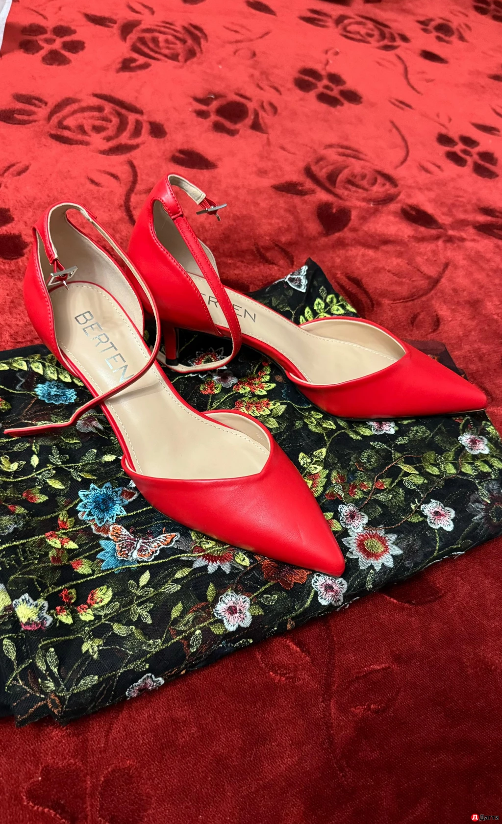 Туфли женские