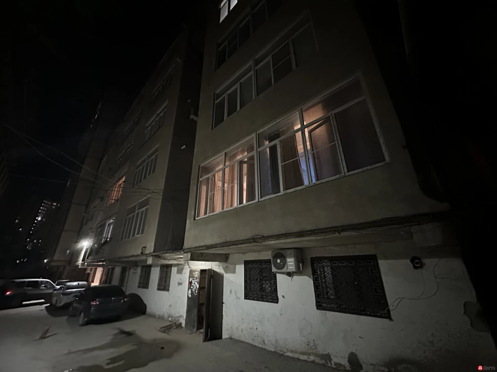 Квартира, 3 комнаты, 60 м², Агент