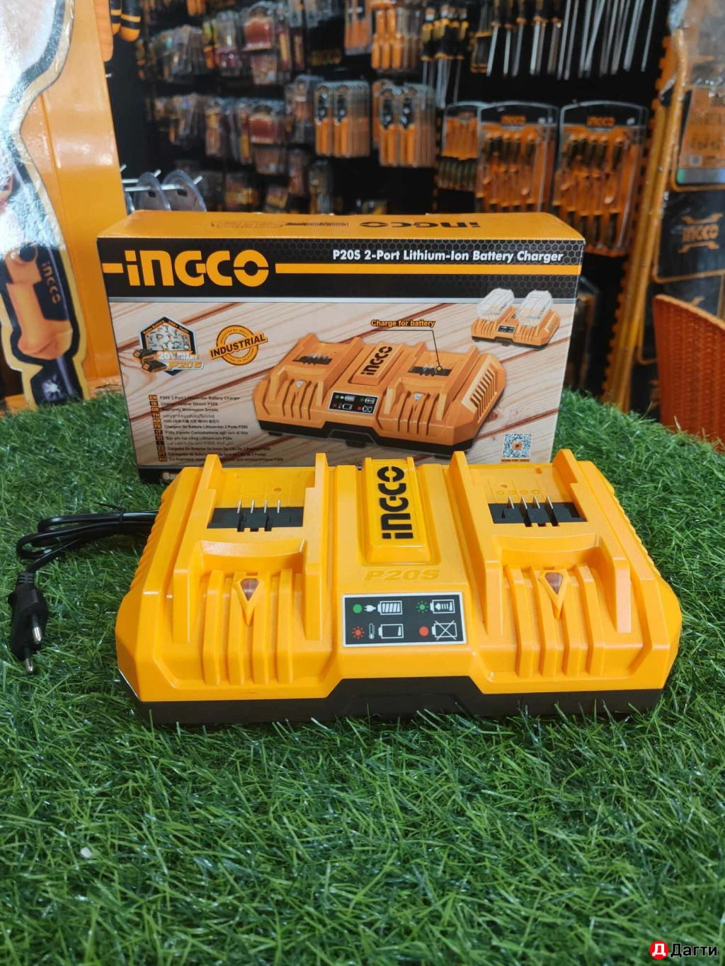 Двойное зарядное устройство 2х20B 4A+4А INGCO FCLI2082 INDUSTRIAL