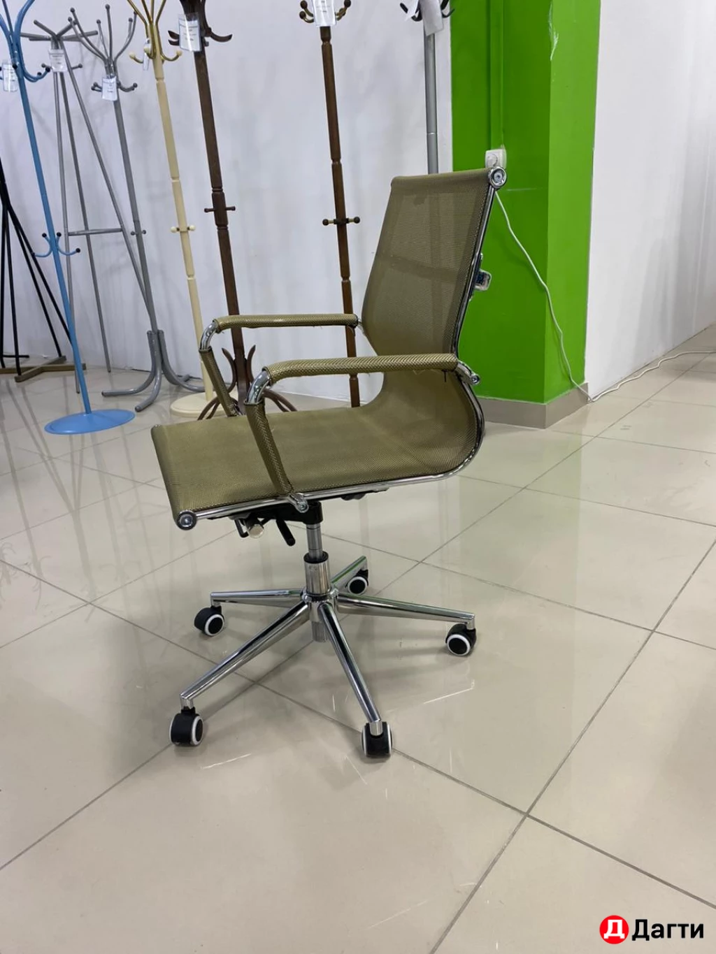 Кресло офисное Хельмут LB Сетка бронза