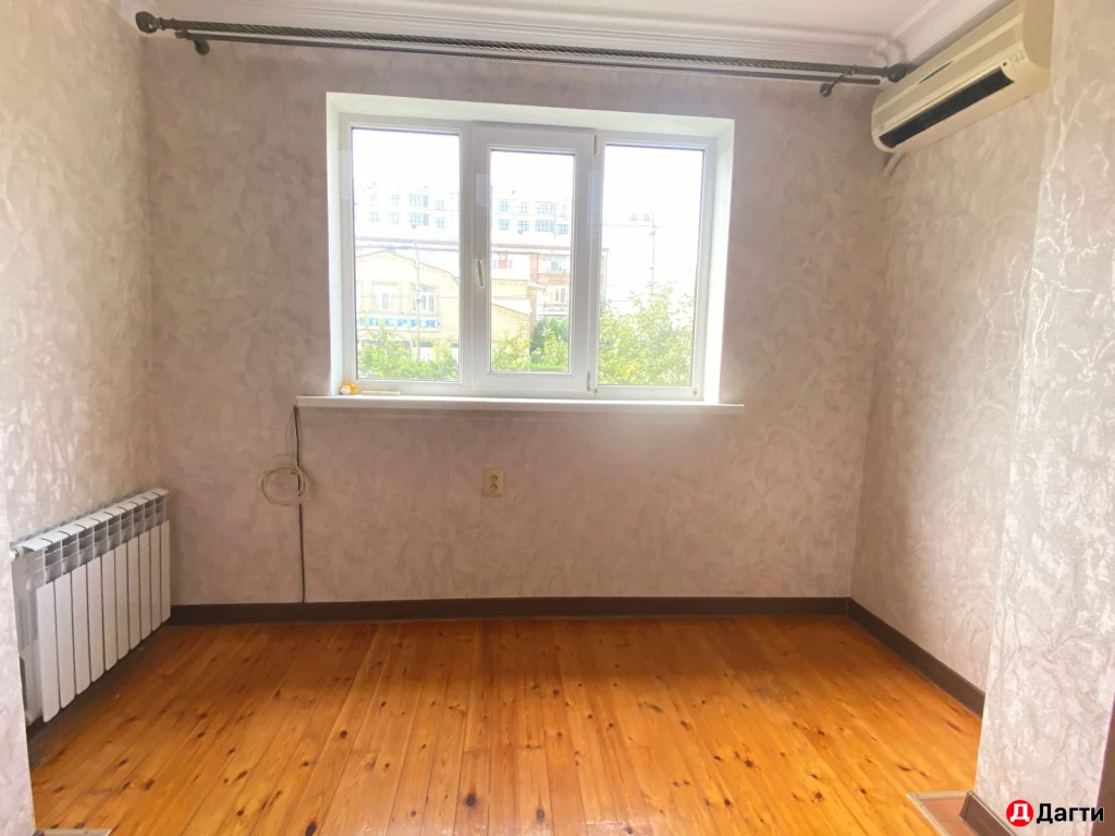 Квартира, 2 комнаты, 60 м², Агент