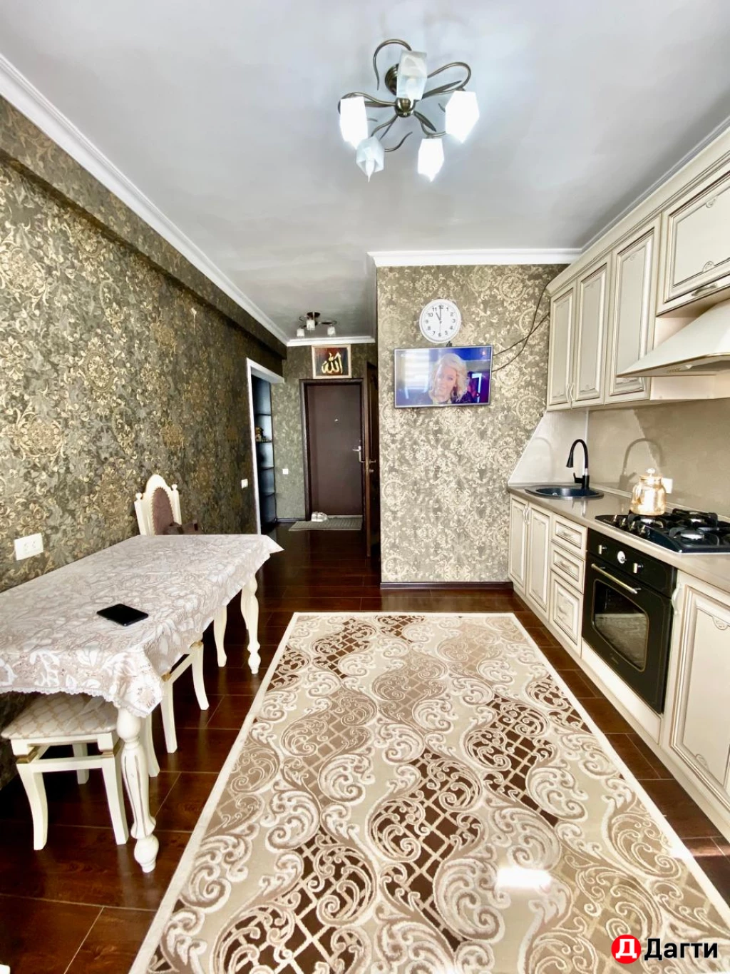 Квартира, 2 комнаты, 56.5 м², Агент