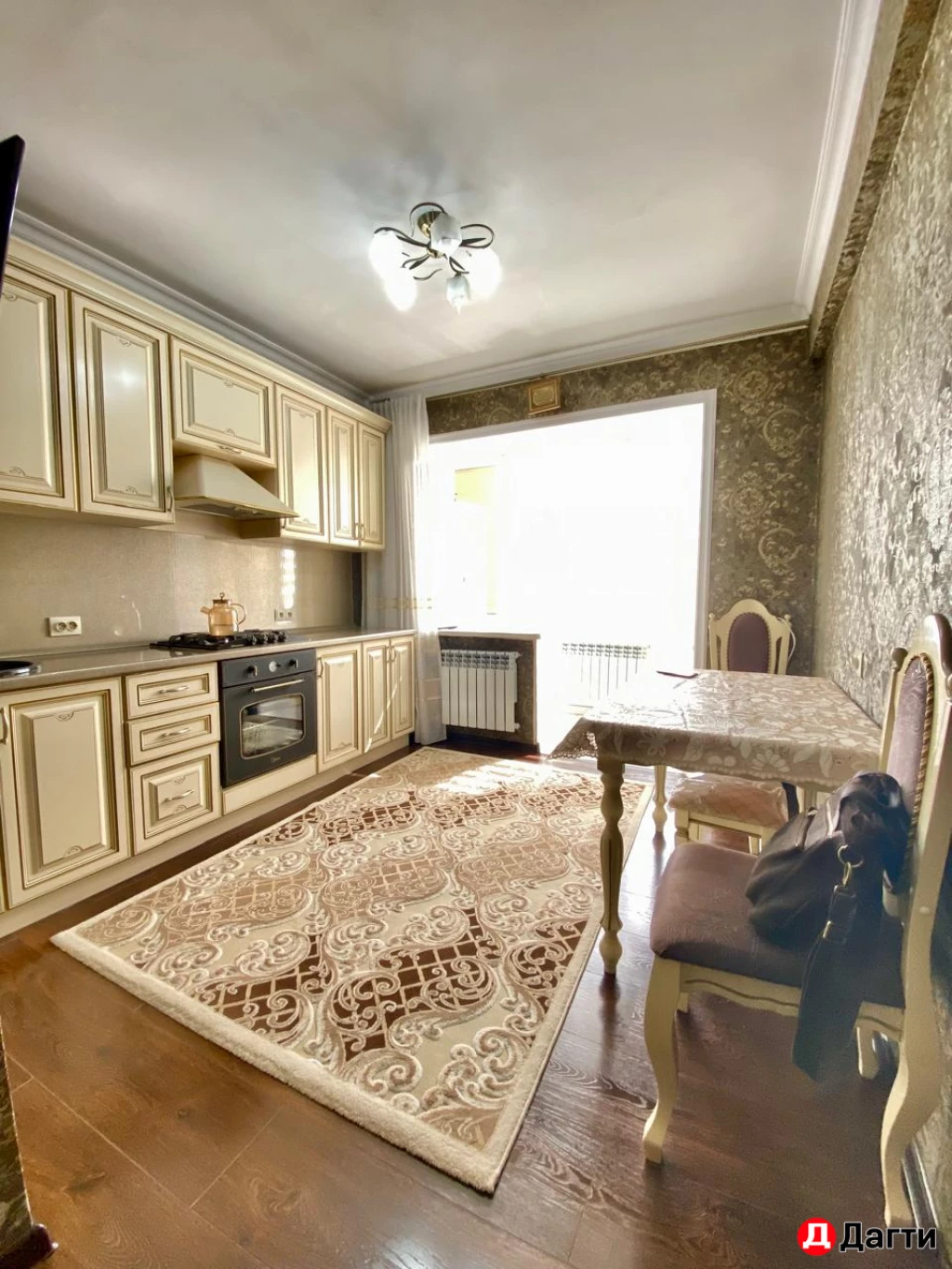 Квартира, 2 комнаты, 56.5 м², Агент