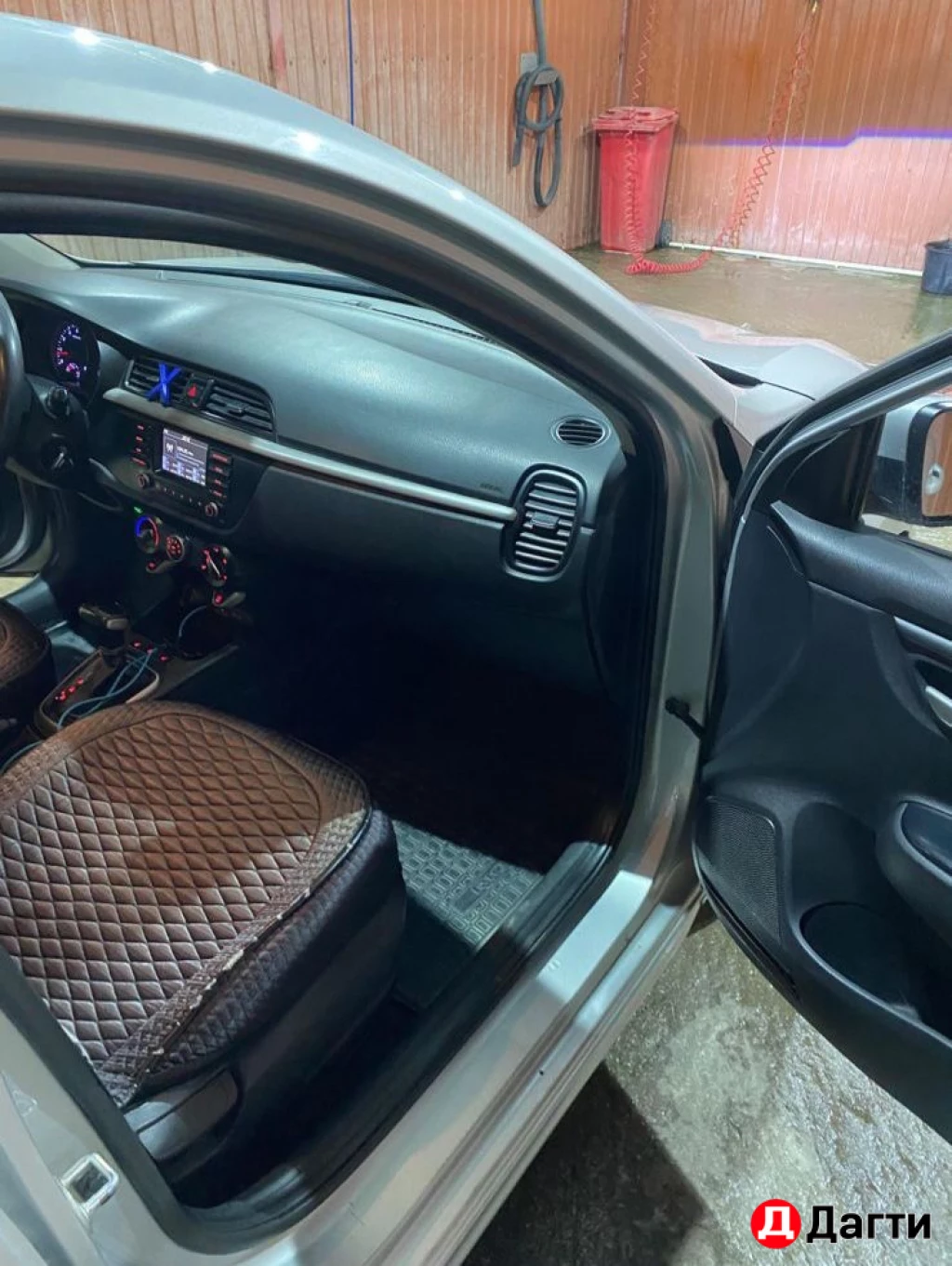 Kia Rio, 17 года