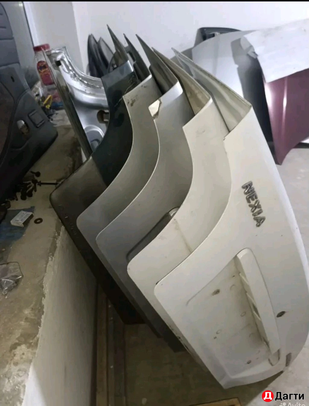 Крышки багажника Daewoo Nexsia