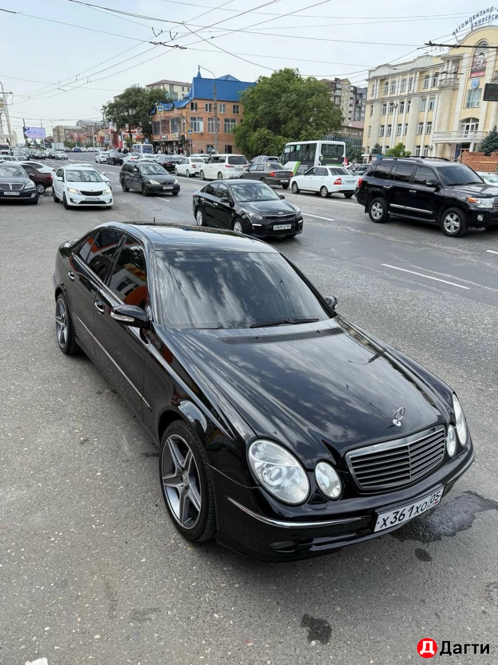 Mercedes-Benz E-Класс, 2003 года