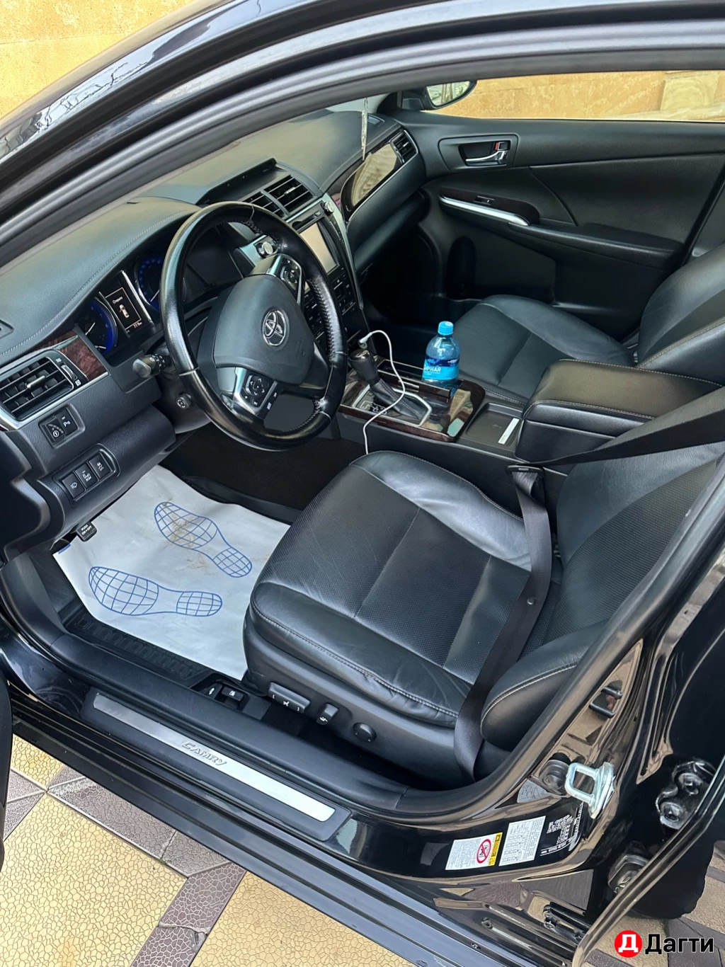 Toyota Camry, 2017 года