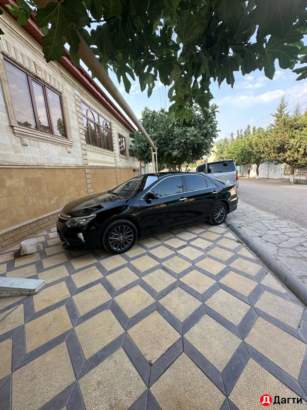 Toyota Camry, 2017 года