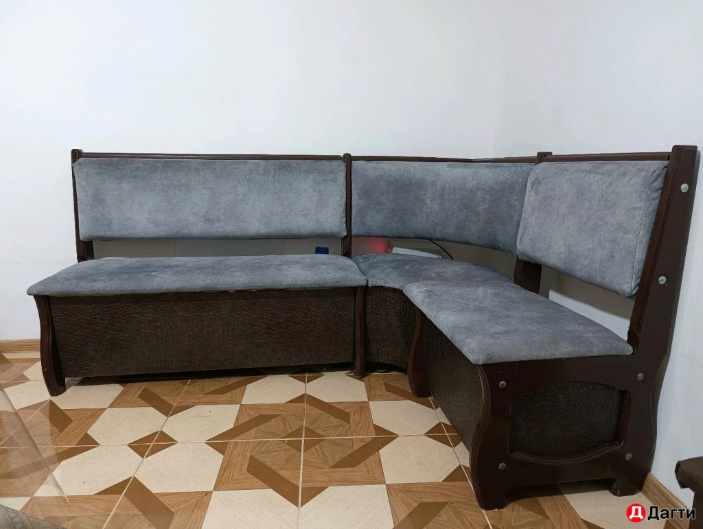 Кухонный мягкий угол