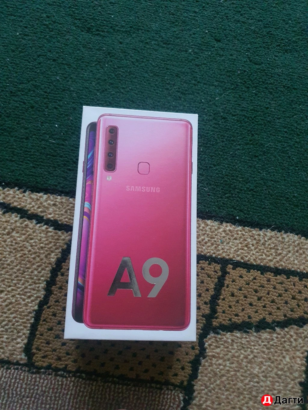 Samsung Galaxy A9 (2018), 6/128 ГБ