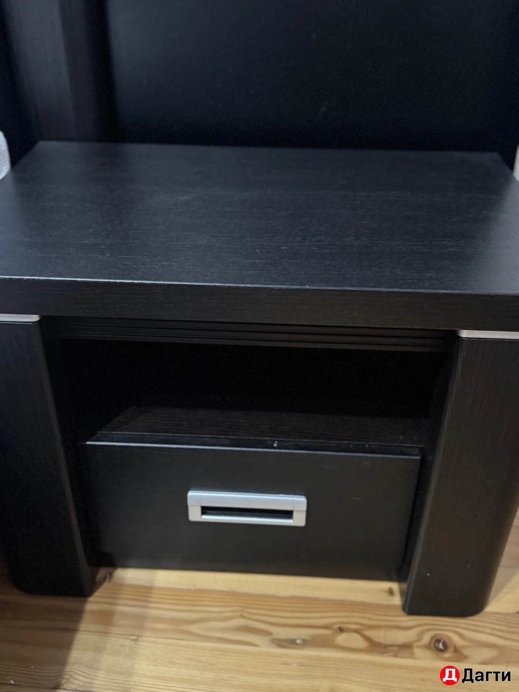 Двух спальная кровать