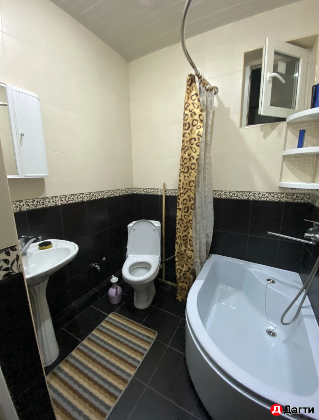 Квартира, 4 комнаты, 92 м², Собственник