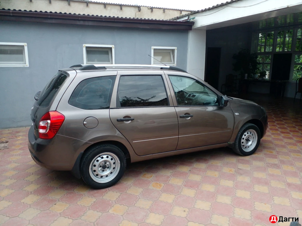 LADA (ВАЗ) Kalina, 2014 года