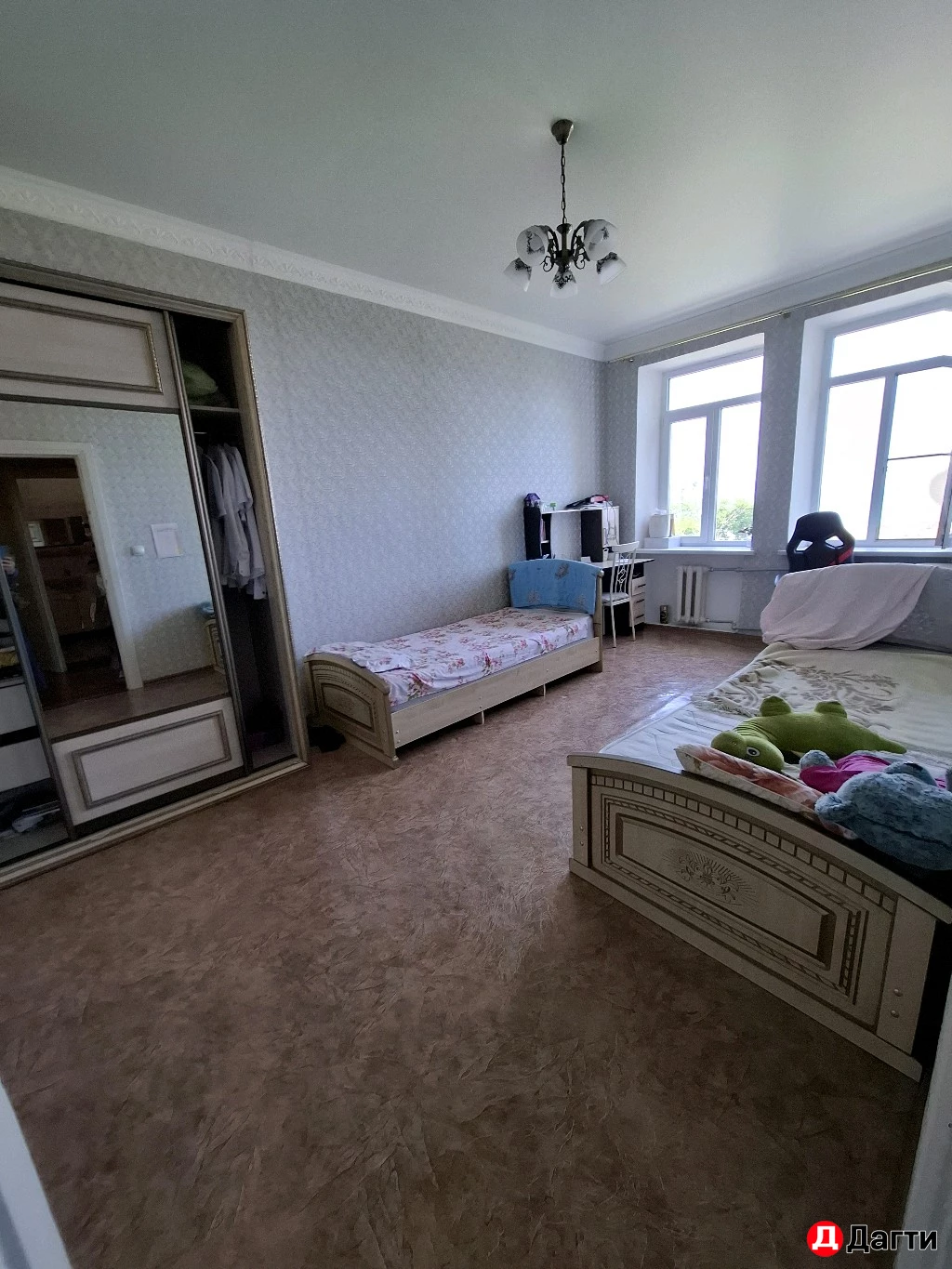 Квартира, 3 комнаты, 72 м², Агент