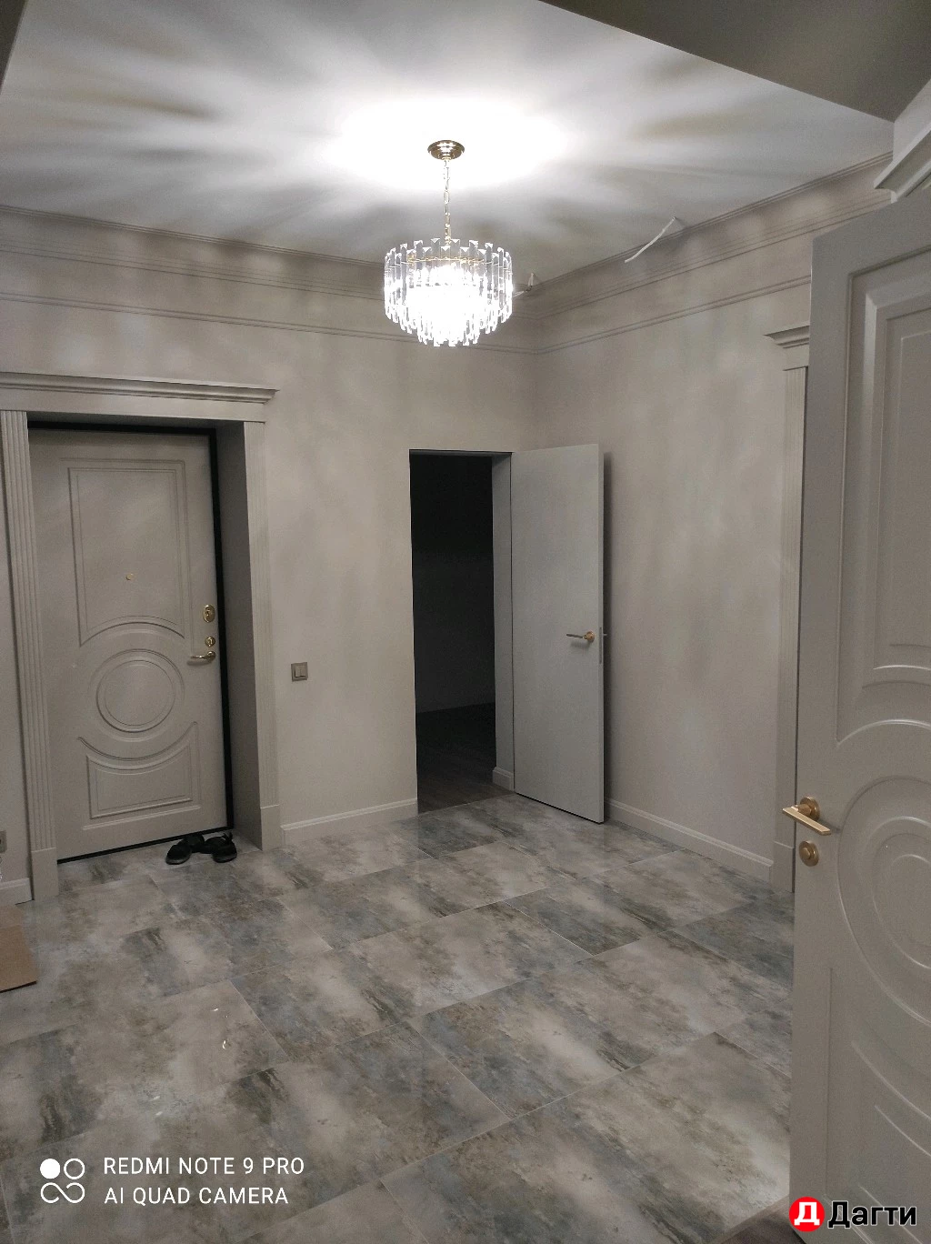 Квартира, 3 комнаты, 93.5 м², Собственник