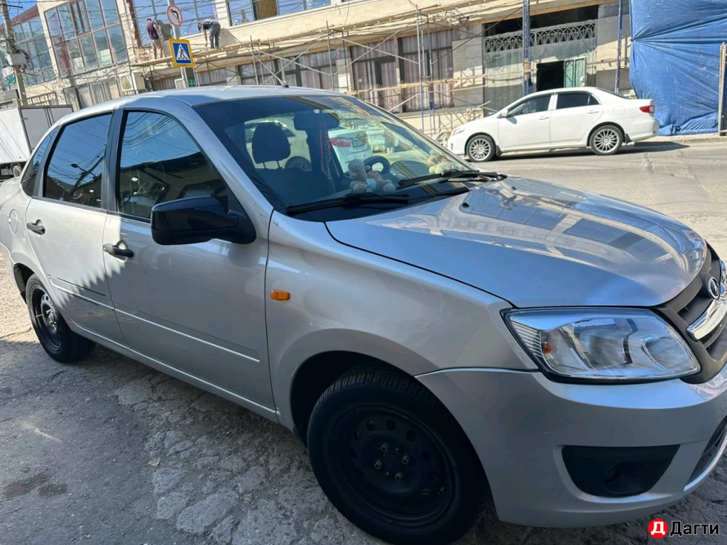 LADA (ВАЗ) Granta, 2015 года