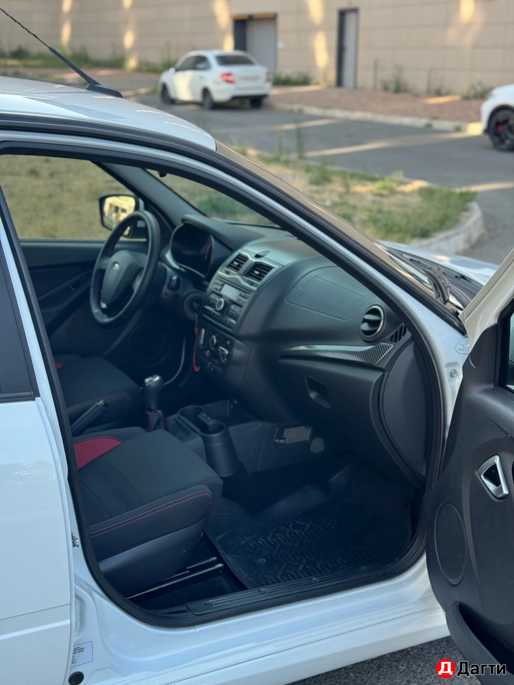 LADA (ВАЗ) Granta, 2024 года