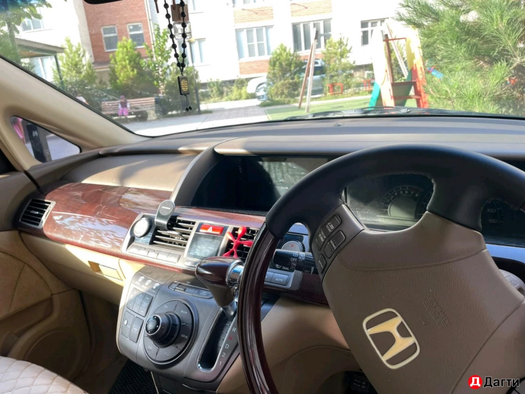 Honda Elysion, 2005 года