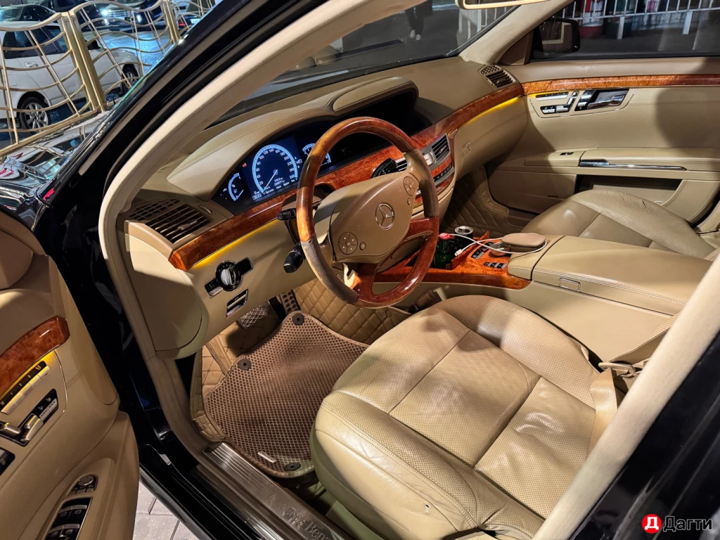 Mercedes-Benz S-Класс, 2010 года