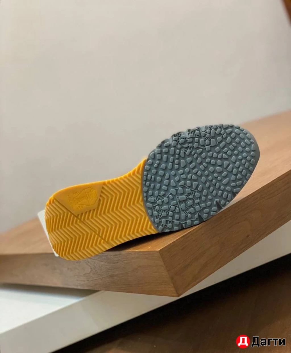 Мужские кроссовки от бренда Brunello Cucinelli