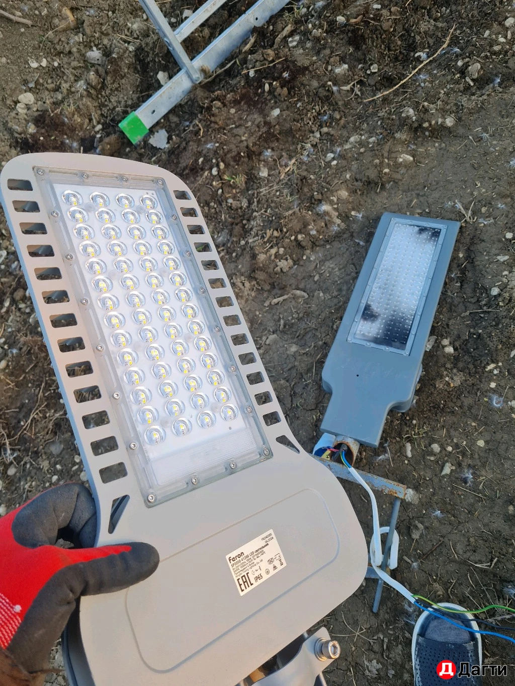 Электромонтажник