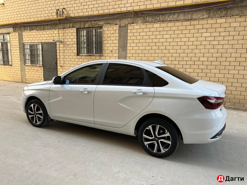 LADA (ВАЗ) Vesta, 2023 года