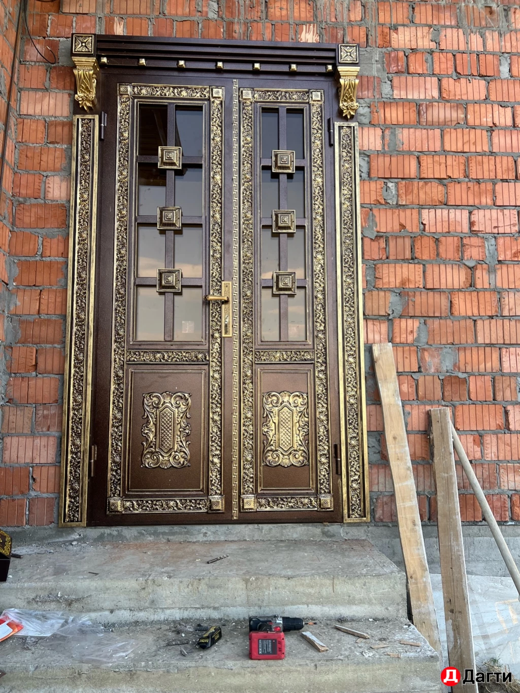 Бронь дверь