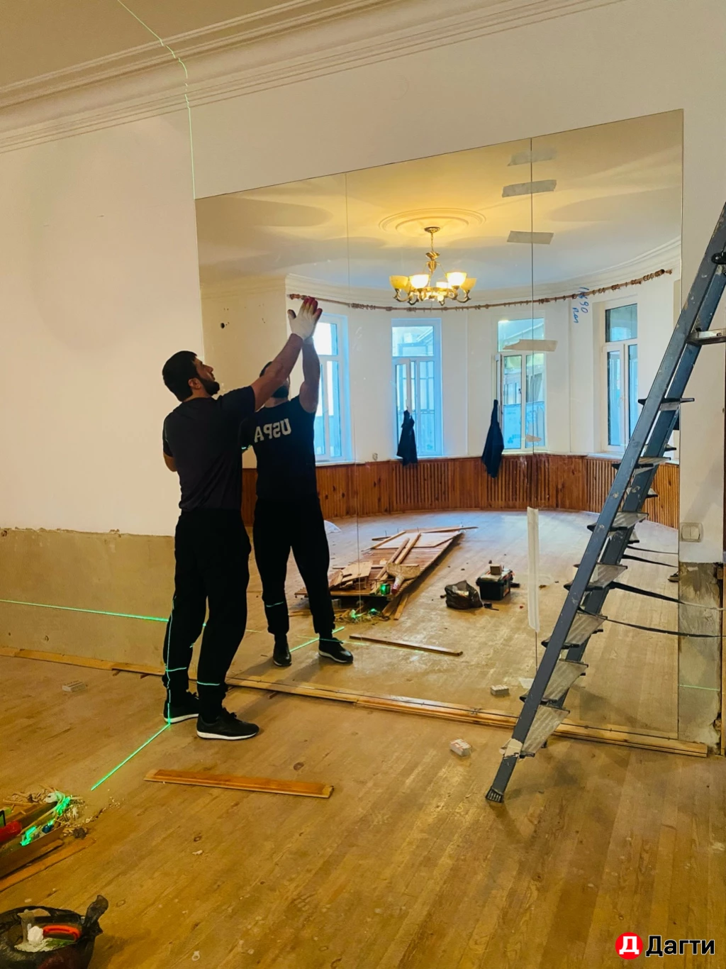 СТЕКЛА,ЗЕРКАЛА,ДУШЕВЫЕ КАБИНЫ,