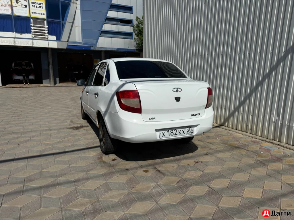 LADA (ВАЗ) Granta, 2014 года