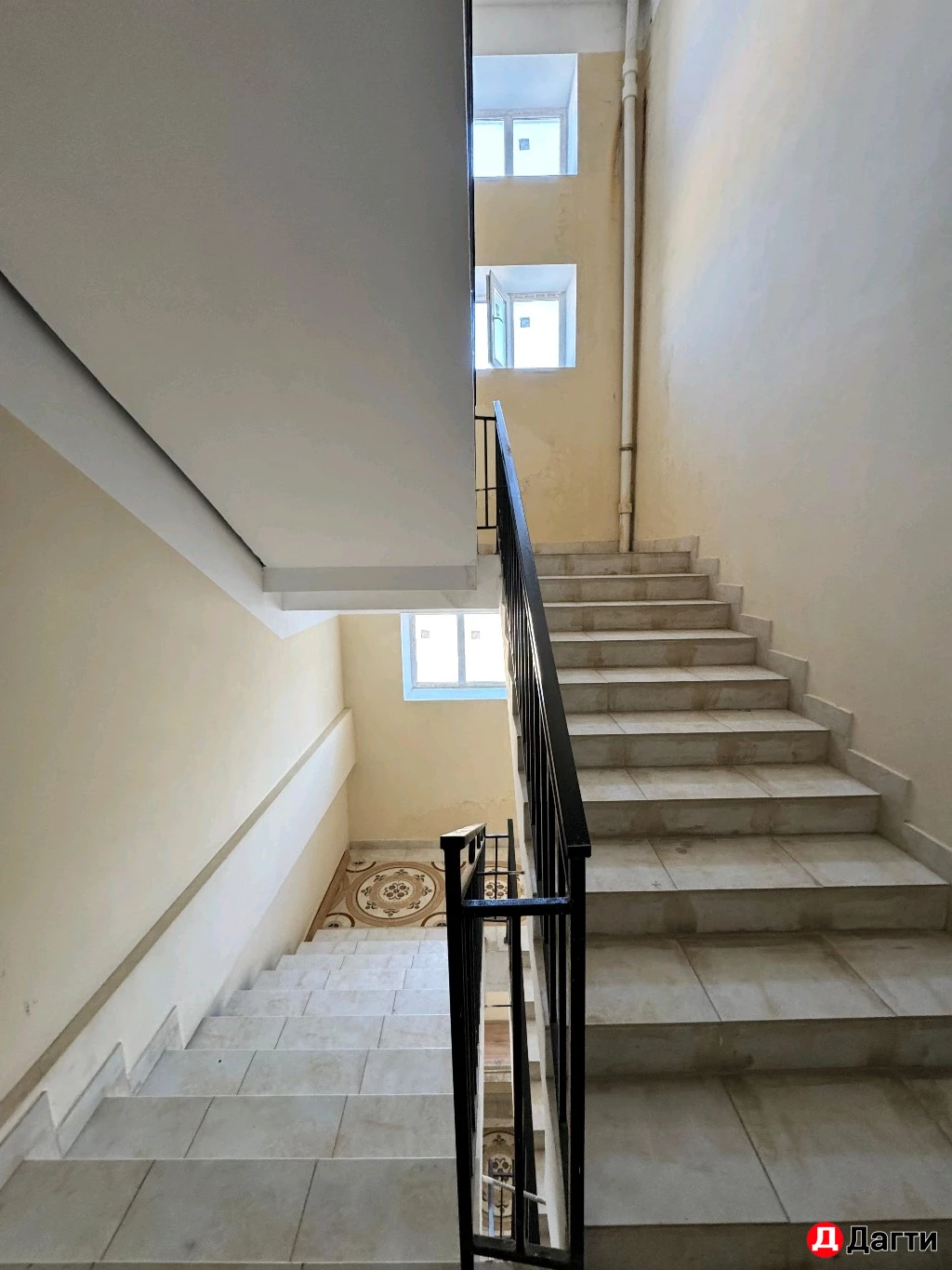 Квартира, 2 комнаты, 40 м², Агент