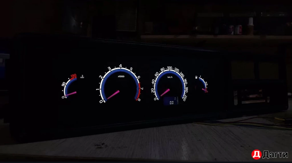 Приборная панель 2107