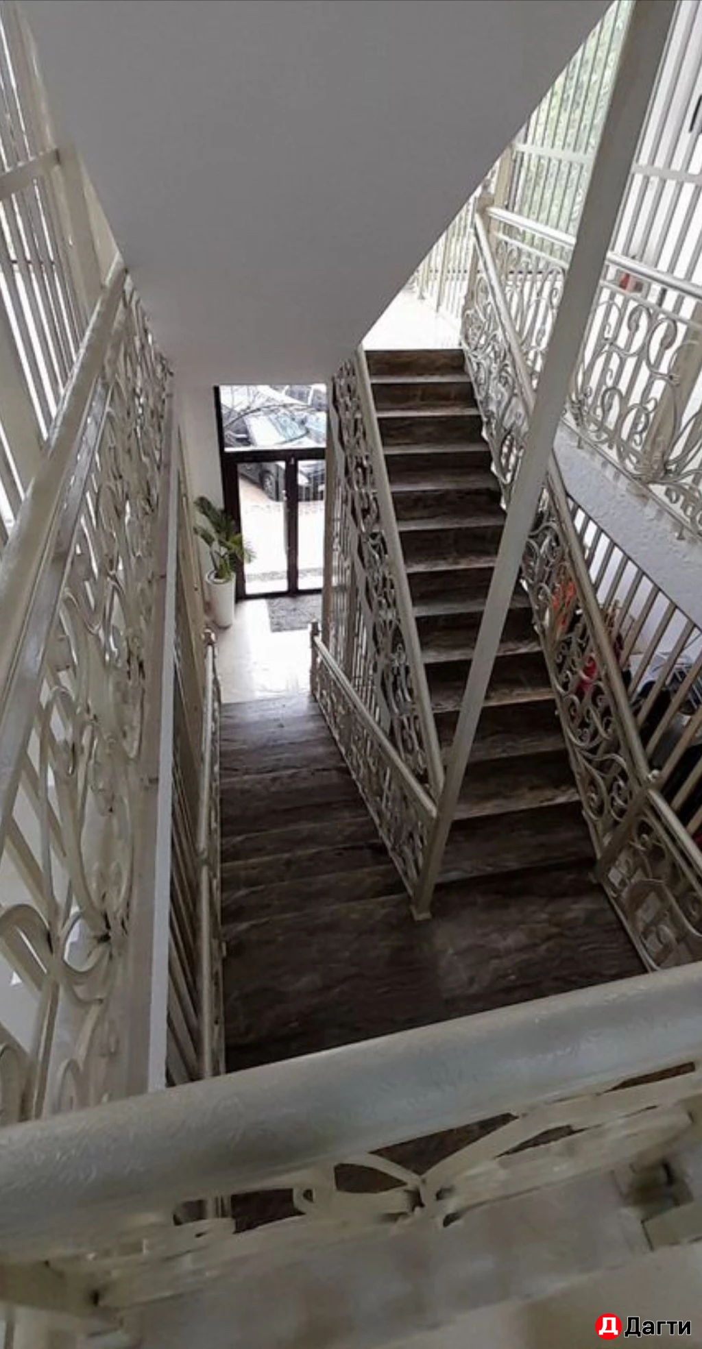 Помещение свободного назначения, 250 м², Собственник