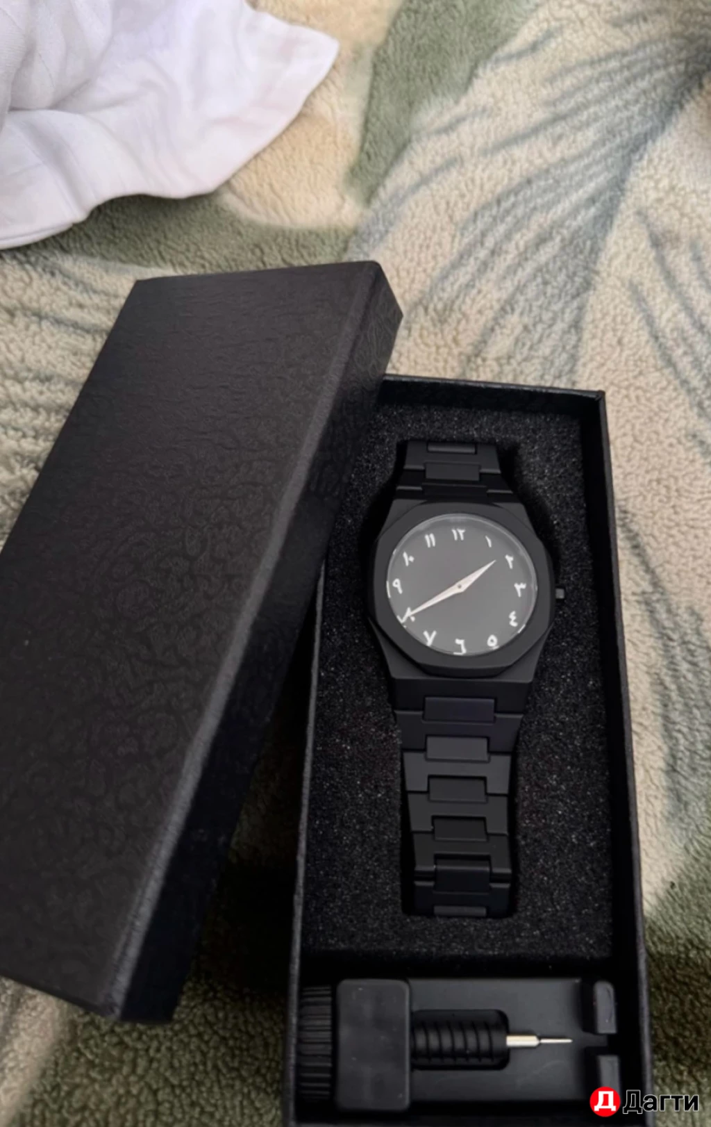 Часы наручные