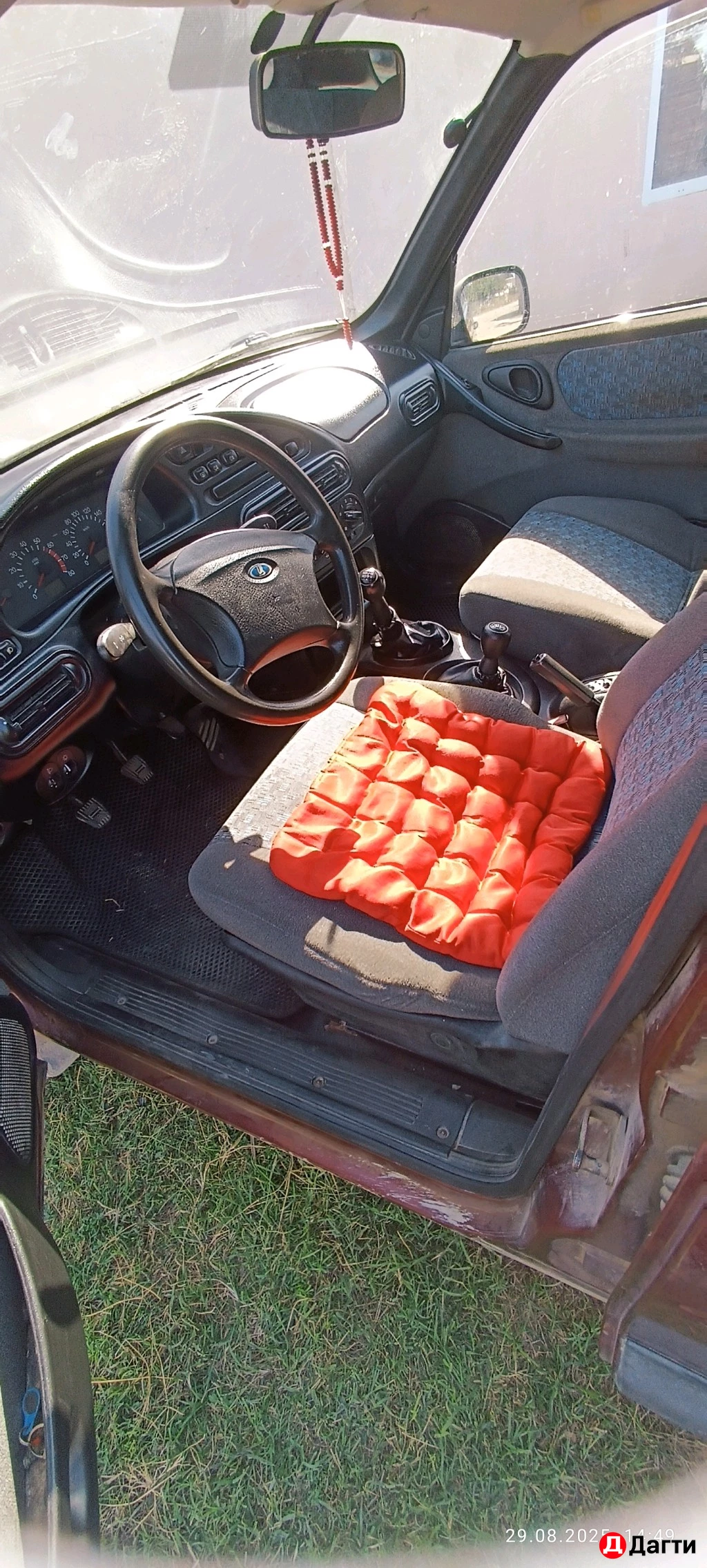 LADA (ВАЗ) Niva, 2005 года