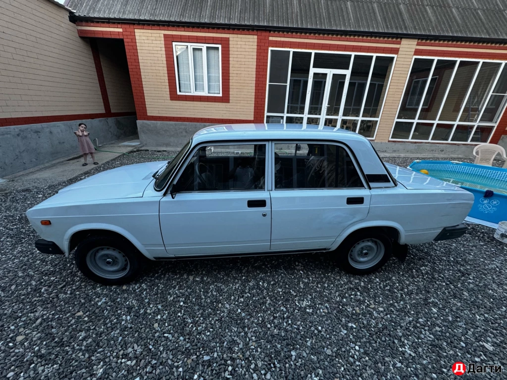 LADA (ВАЗ) 2107, 2010 года