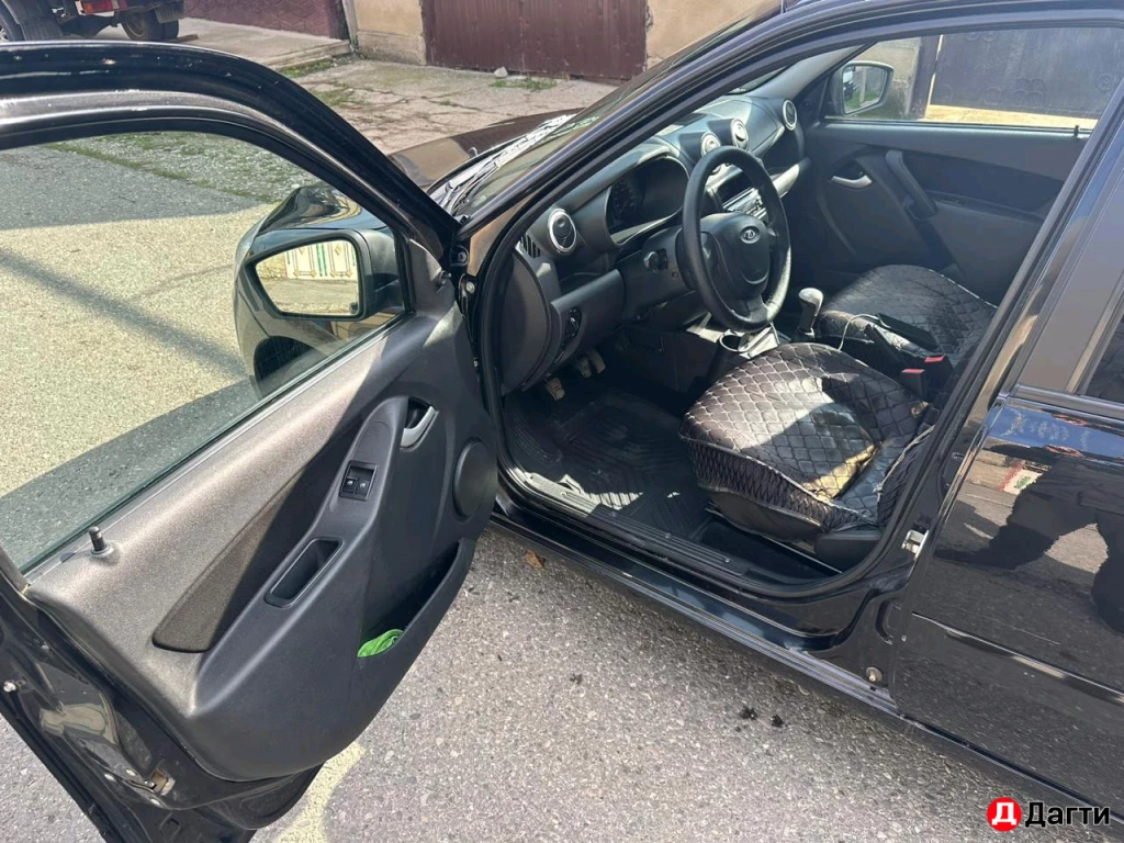 LADA (ВАЗ) Granta, 2015 года