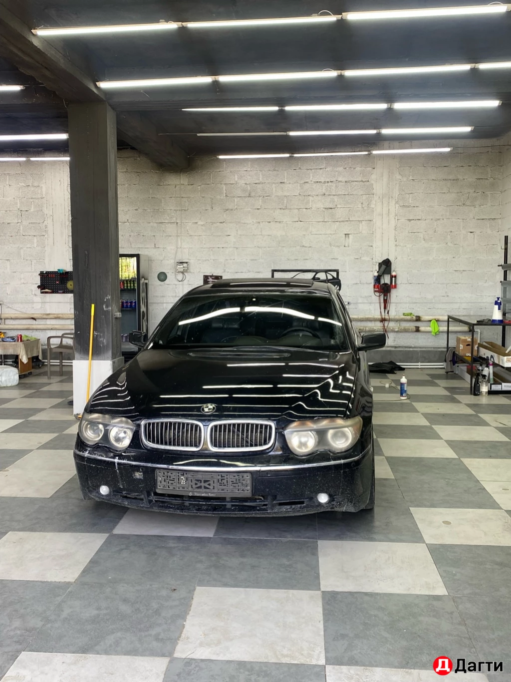 BMW 7 серии, 2003 года