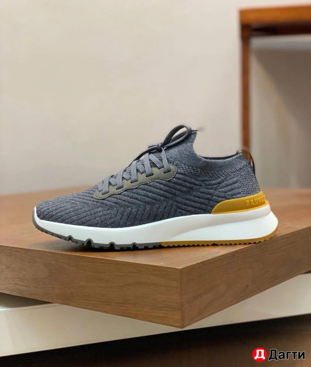 Мужские кроссовки от бренда Brunello Cucinelli