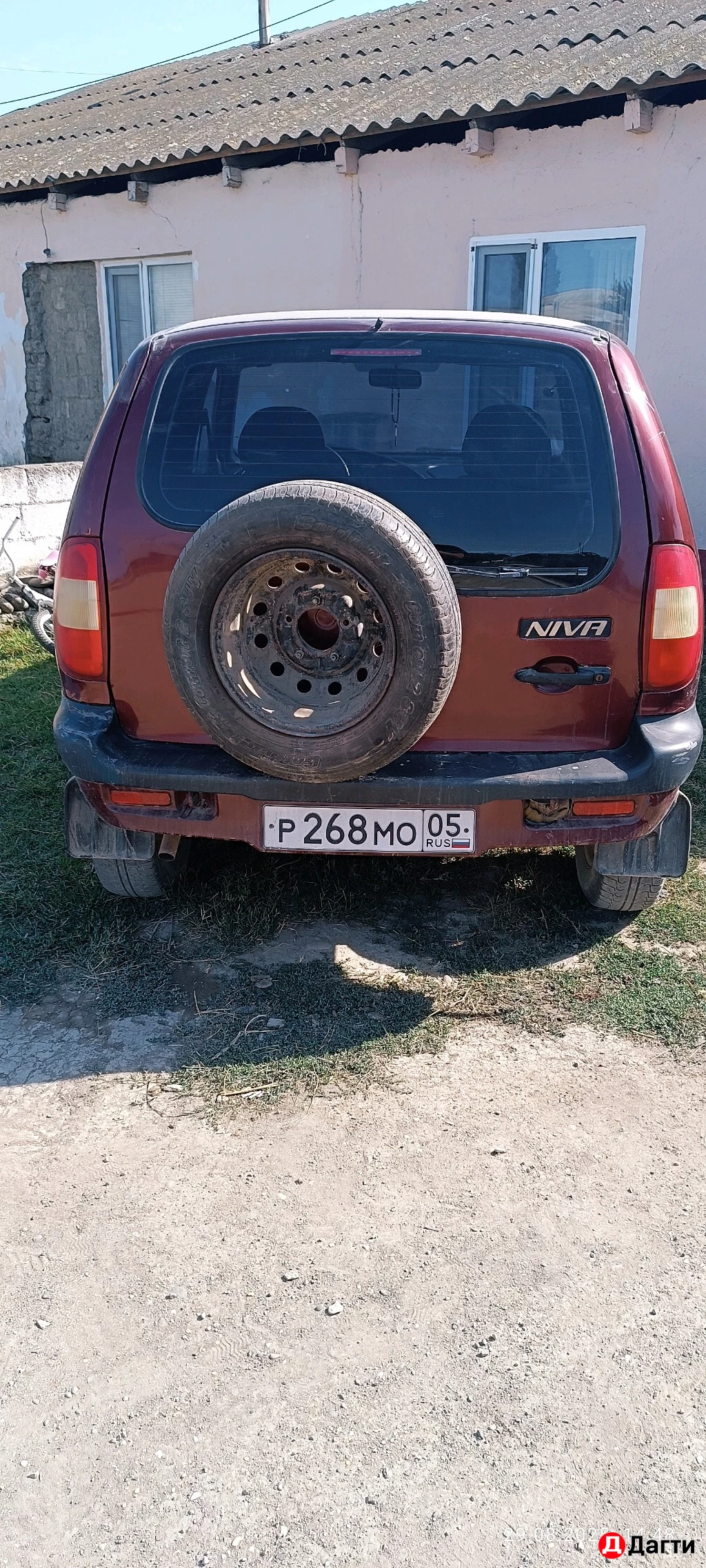 LADA (ВАЗ) Niva, 2005 года