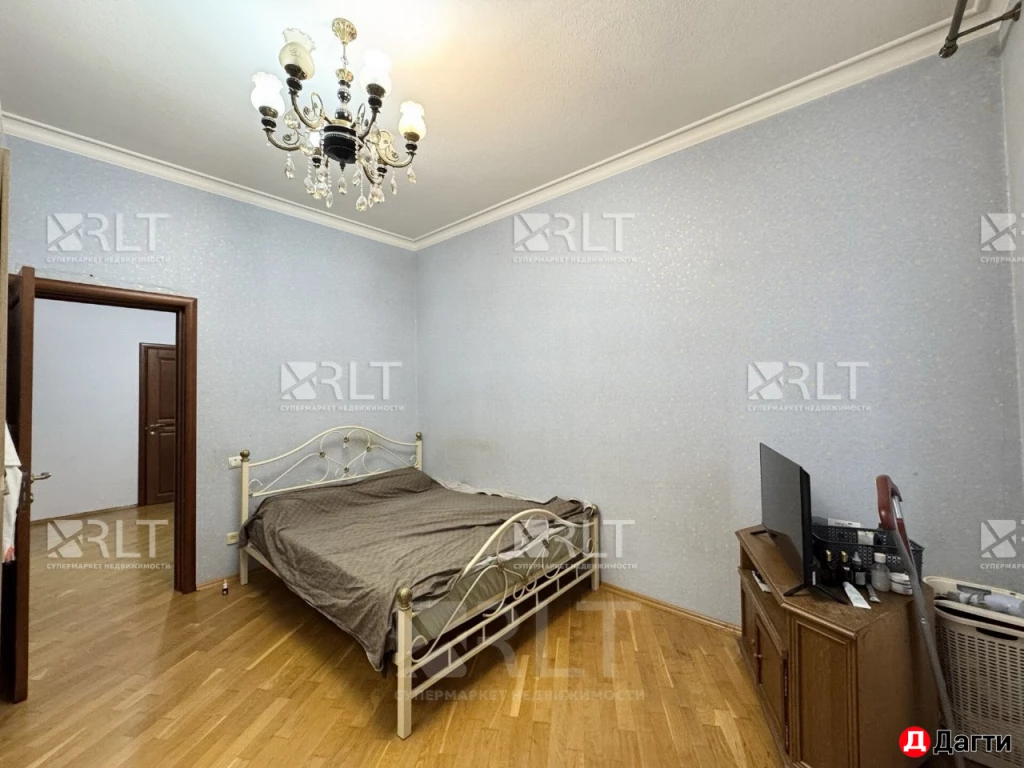 Квартира, 3 комнаты, 108 м², Агент