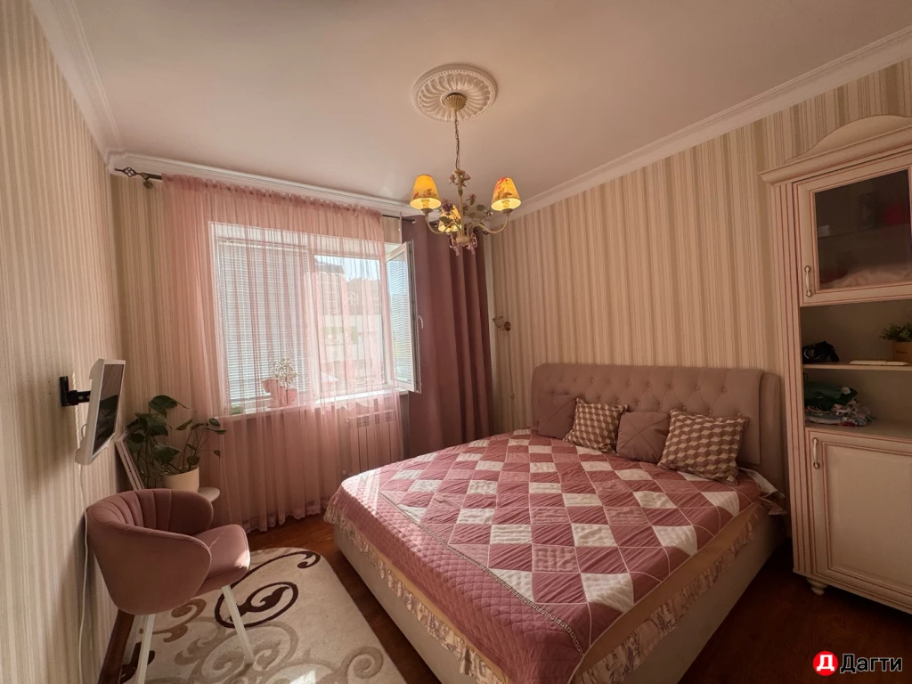Квартира, 3 комнаты, 95 м², Агент
