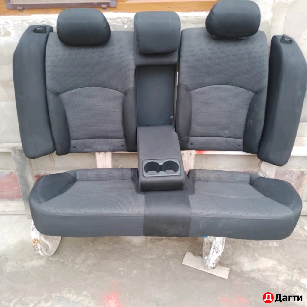 Задний ряд сидушек