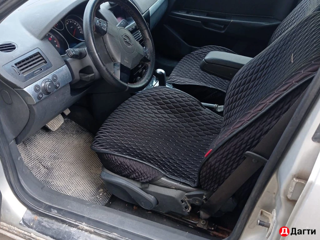 Opel Astra, 2008 года