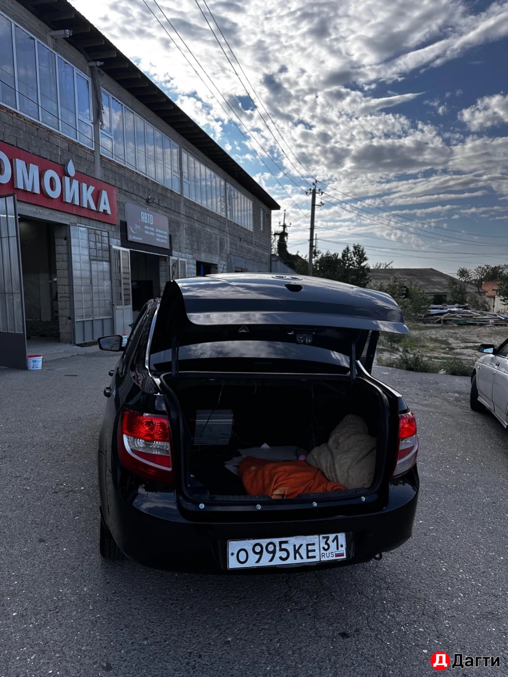 LADA (ВАЗ) Granta, 2013 года